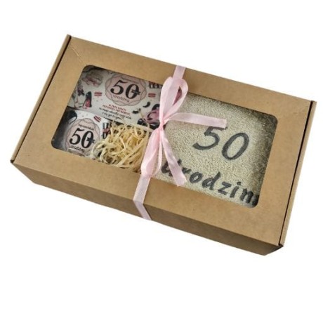 Przejdź do produktu Zestaw kubek + banknotówka + ręcznik na 50 urodziny Pani Gadżet #3327PIG50