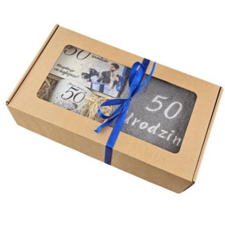 Przejdź do produktu Zestaw kubek + banknotówka + ręcznik na 50 urodziny Elegant Pan #3327EPN50